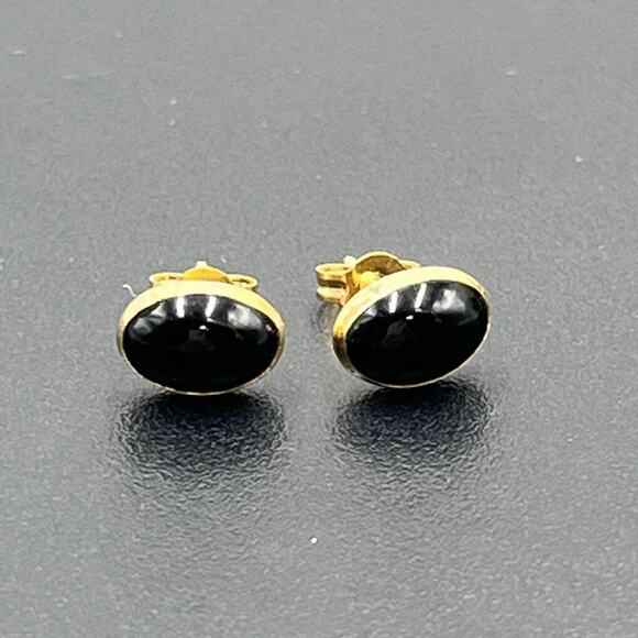Designer Hallmarked 14K Yellow Gold Black Onyx Stud Earrings 7.5mm x 5mm Oval - Picture 1 of 12